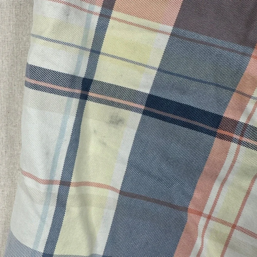 Hollister Plaid Men's Shorts size‎ 30 Multicolor